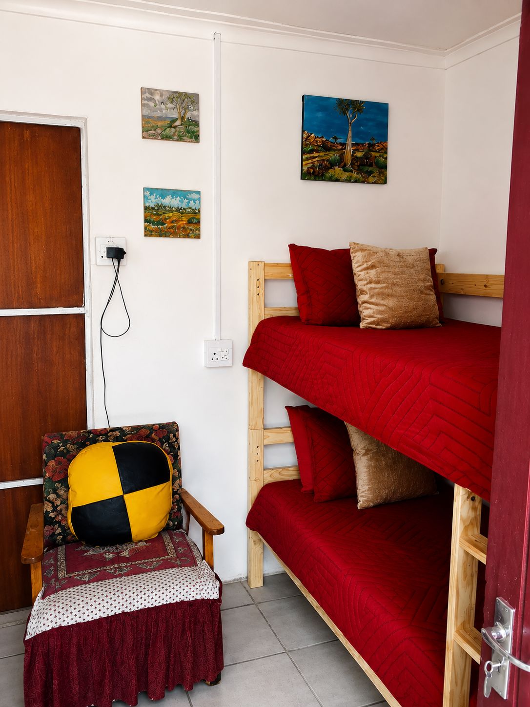 Aloes Family Room – Inspired by Namaqualand’s Resilient Aloe 2